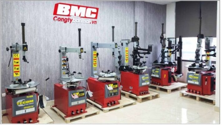Công dụng máy tháo vỏ trong gara