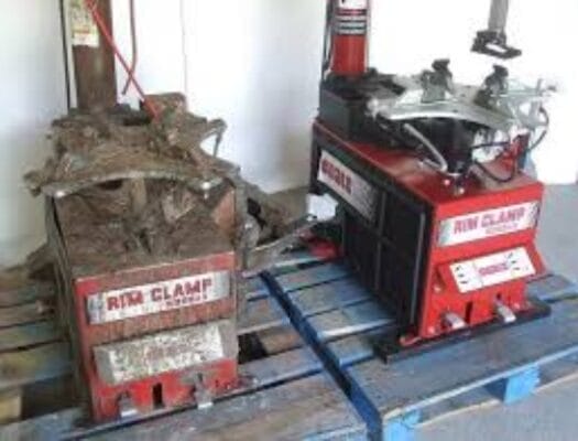 Hạn chế khi sử dụng máy ra vỏ xe cũ