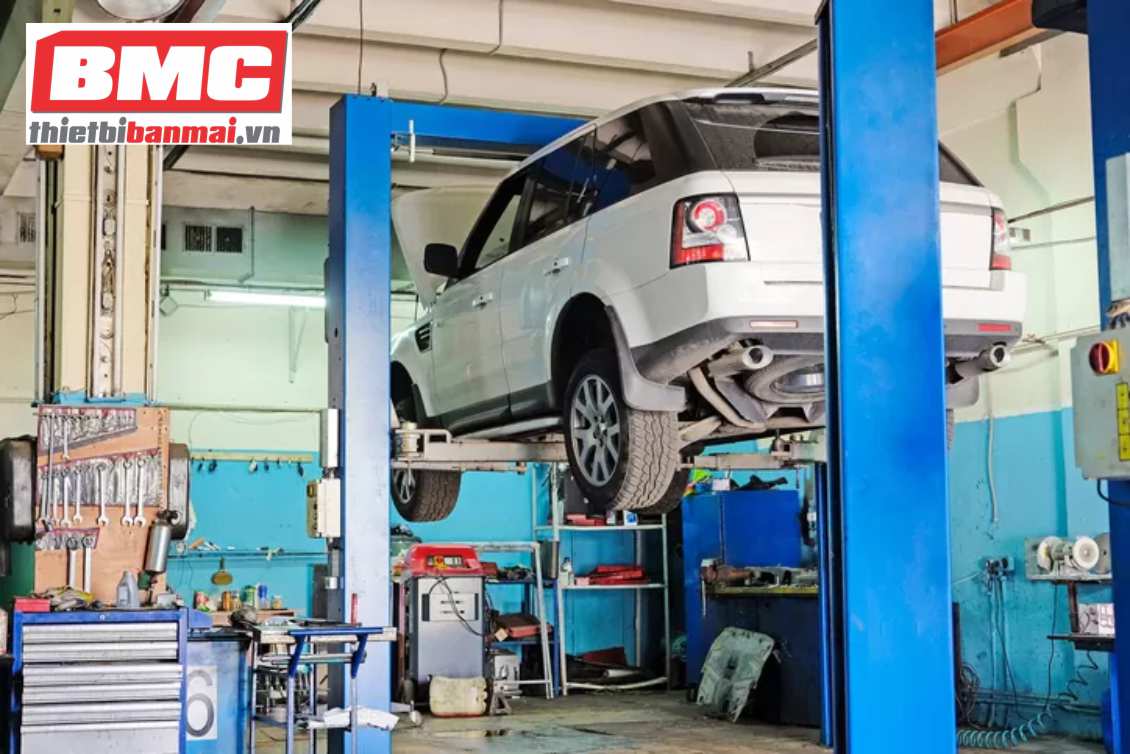 Cầu nâng ô tô Hỗ trợ đắc lực trong việc bảo dưỡng xe