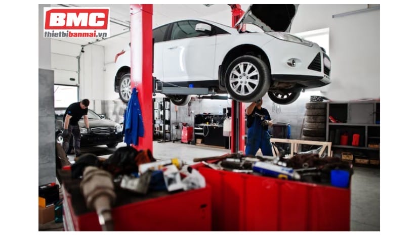 Cầu nâng ô tô: Động lực thúc đẩy ngành sửa chữa ô tô
