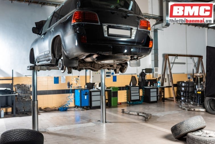 Kiểm tra và bảo dưỡng ty ben của cầu nâng 1 trụ