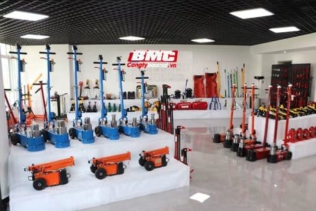 hình ảnh Con đội hơi 2 tầng nâng 30/60 tấn TAJINO TJ-3060