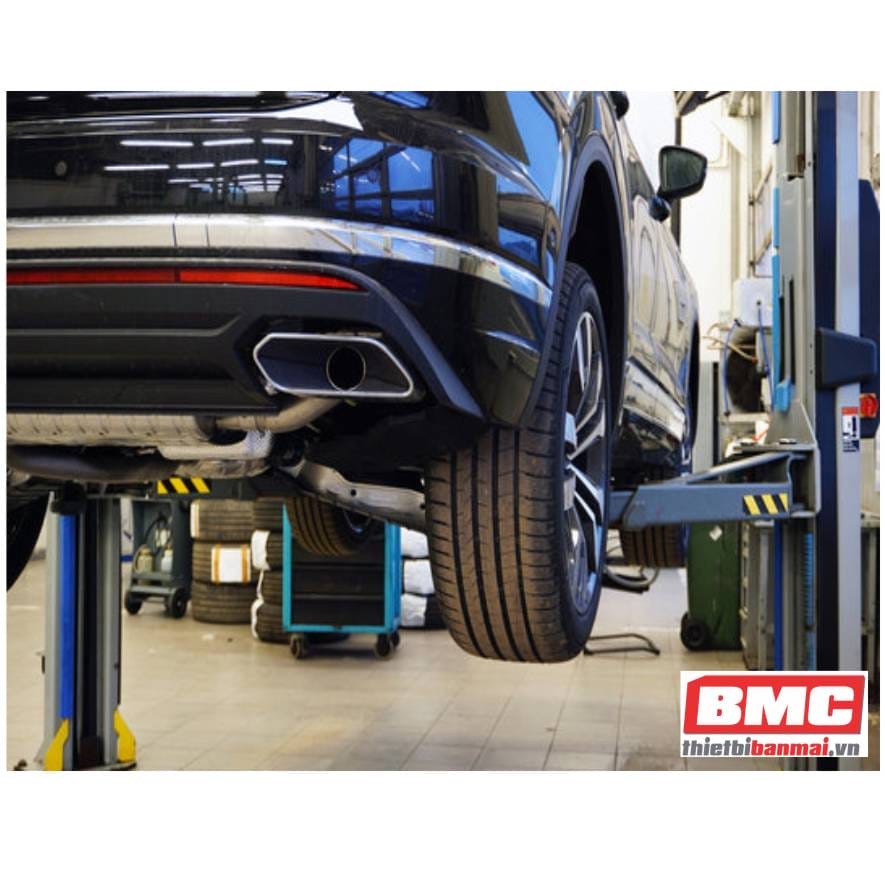Tầm quan trọng của việc tuân thủ quy trình vận hành cầu nâng 2 trụ an toàn và hiệu quả