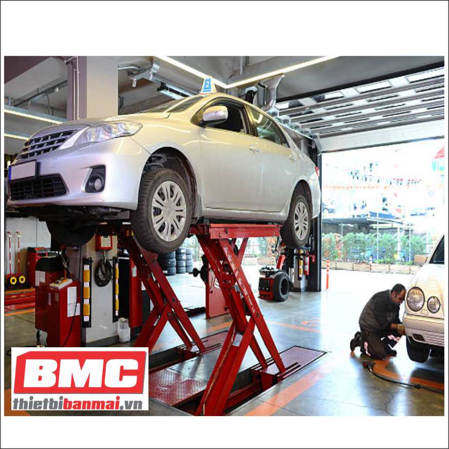 Tầm quan trọng của việc lắp đặt cầu nâng cắt kéo đúng kỹ thuật